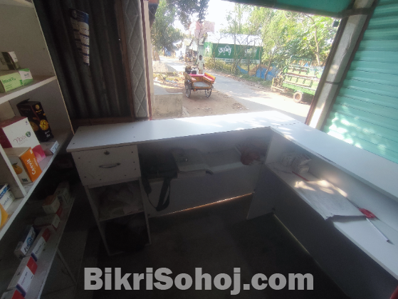 ঔষুধ রাখার তাক বিক্রয় করা হবে